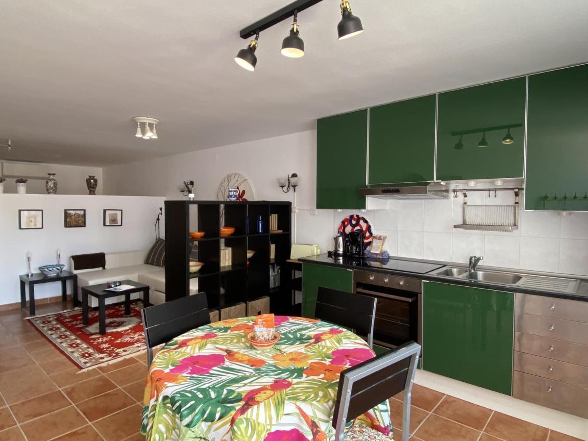 Hibiscus 7 San Juan De Capistrano Apartment Nerja Bagian luar foto