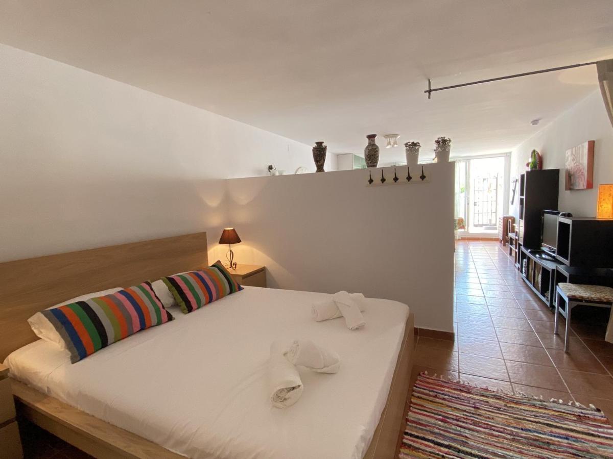 Hibiscus 7 San Juan De Capistrano Apartment Nerja Bagian luar foto