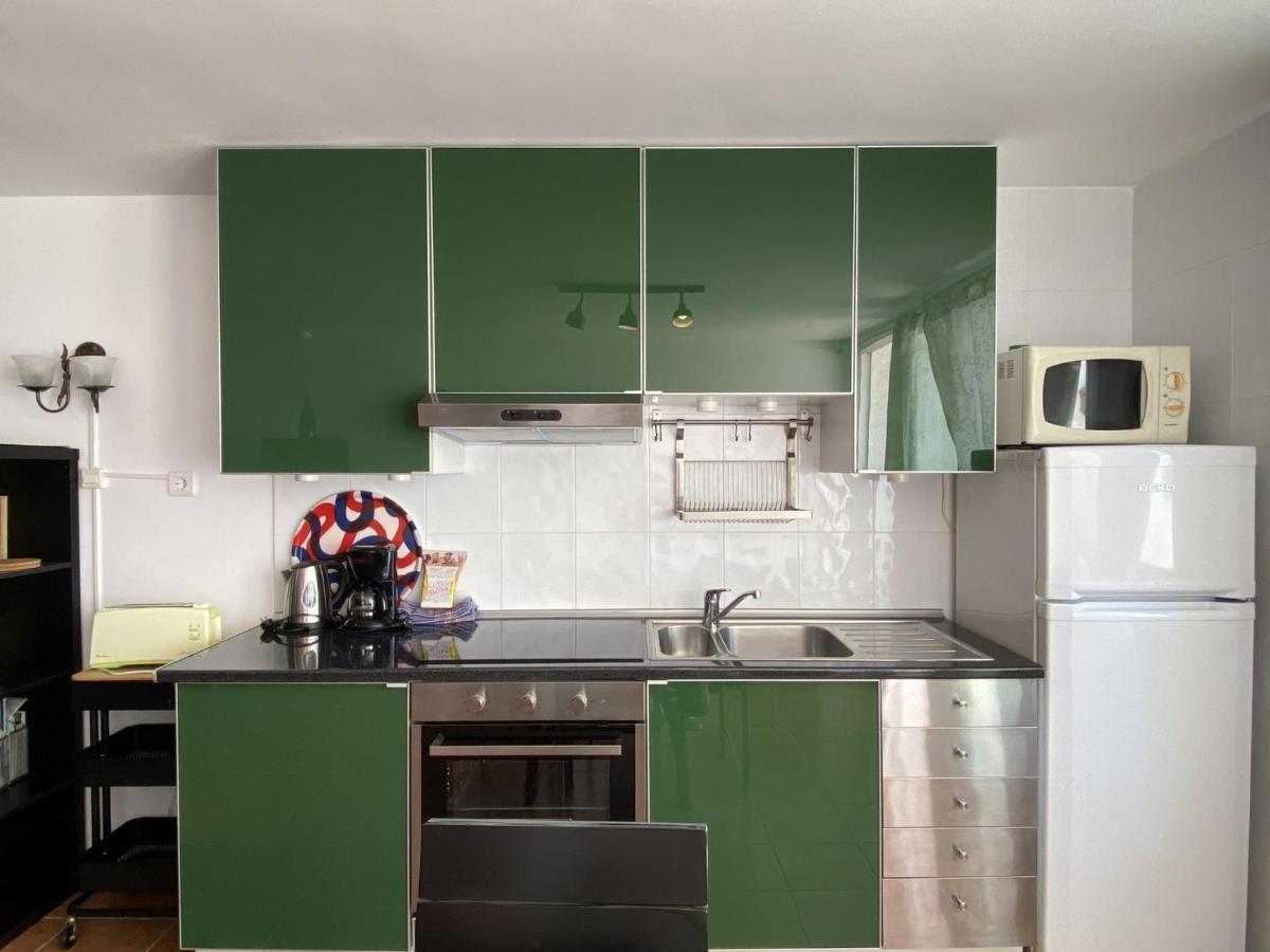 Hibiscus 7 San Juan De Capistrano Apartment Nerja Bagian luar foto