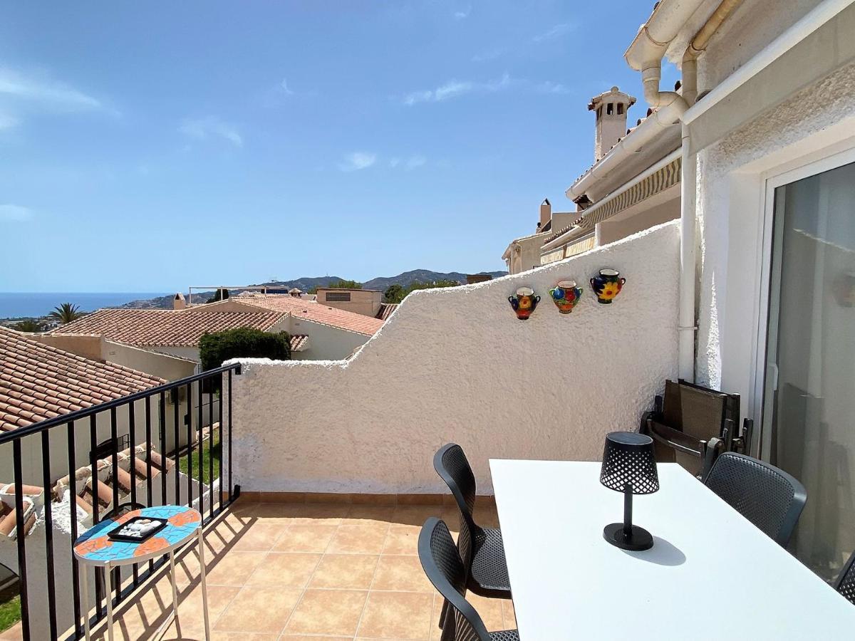 Hibiscus 7 San Juan De Capistrano Apartment Nerja Bagian luar foto