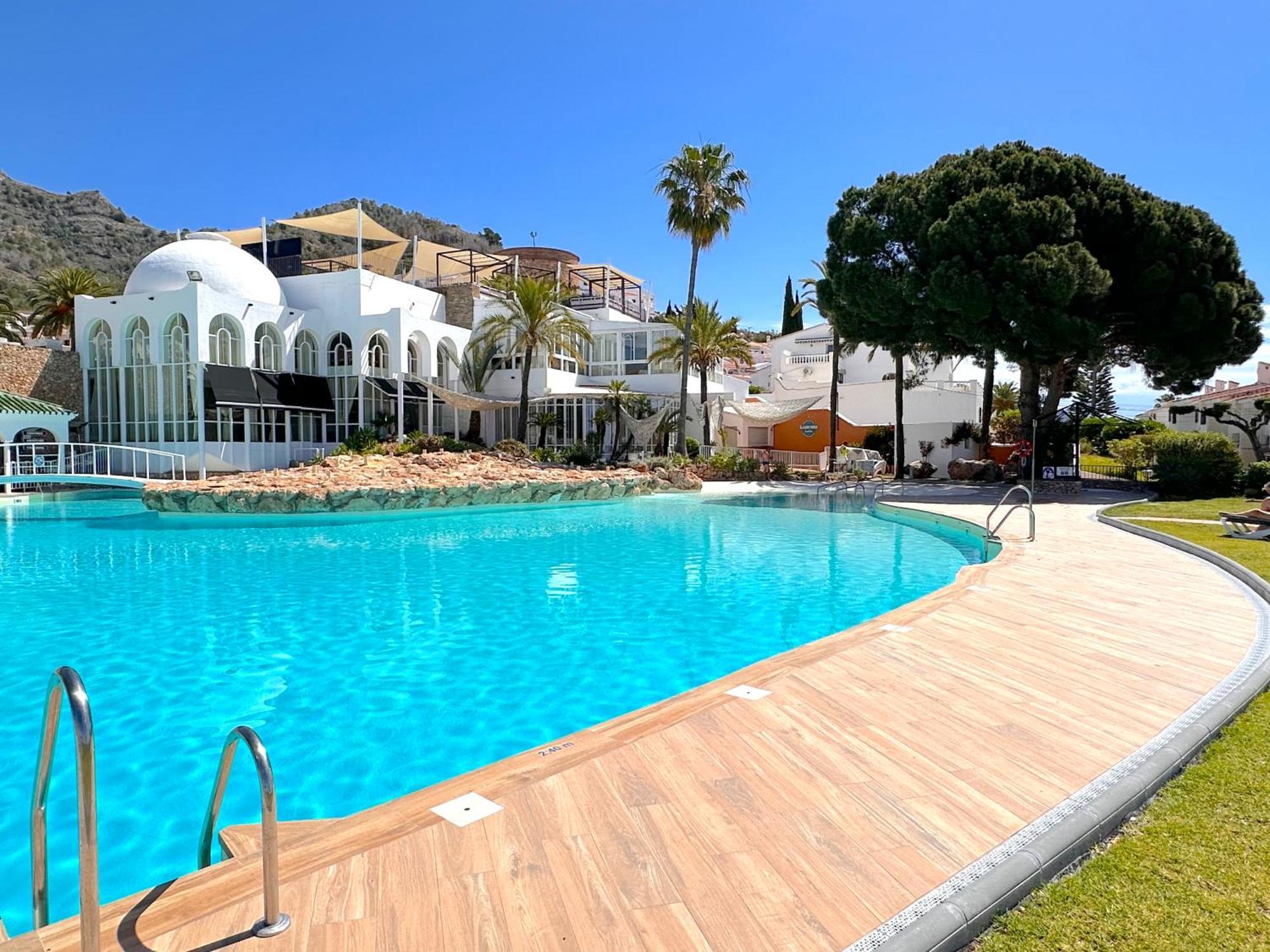Hibiscus 7 San Juan De Capistrano Apartment Nerja Bagian luar foto