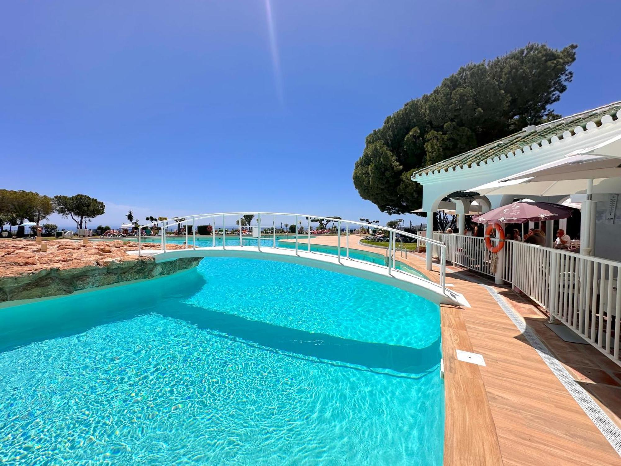 Hibiscus 7 San Juan De Capistrano Apartment Nerja Bagian luar foto
